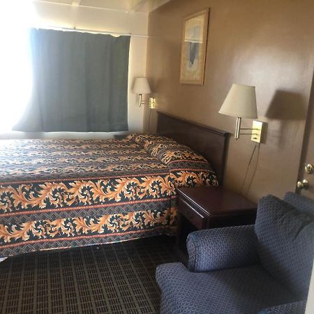 Palm Shadow Inn Motel Indio Εξωτερικό φωτογραφία
